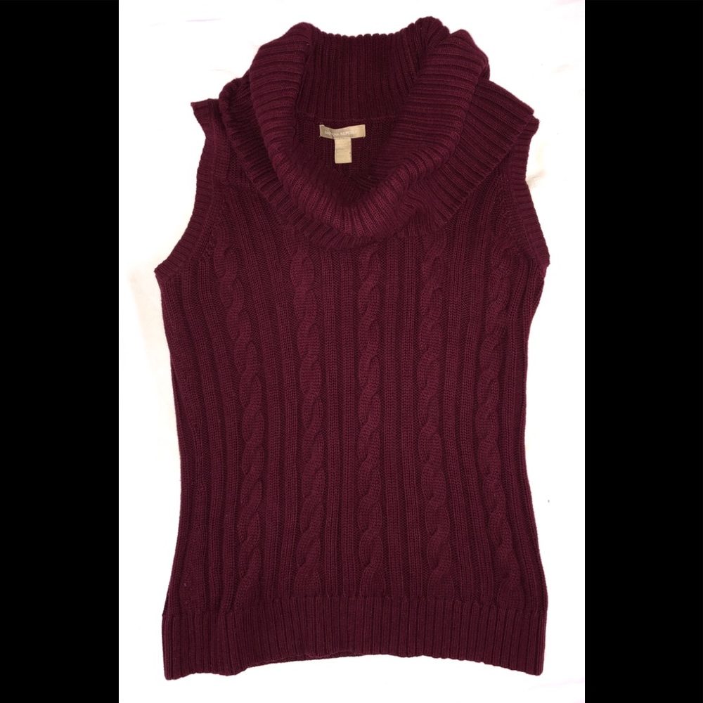 Banana Republic Sweater - Picture 2 of 3